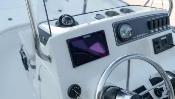 Thumbnail von Boston Whaler 170 Montauk
