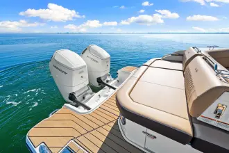 Thumbnail von Sea Ray SLX 400 Outboard