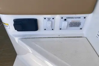 Thumbnail von Sea Ray SLX 400