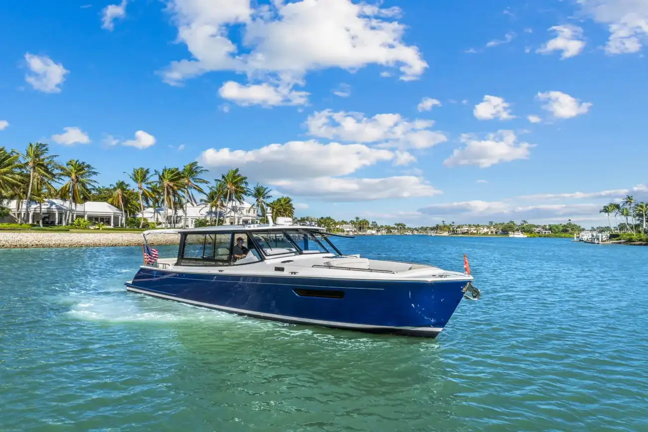 Thumbnail von MJM Yachts 4