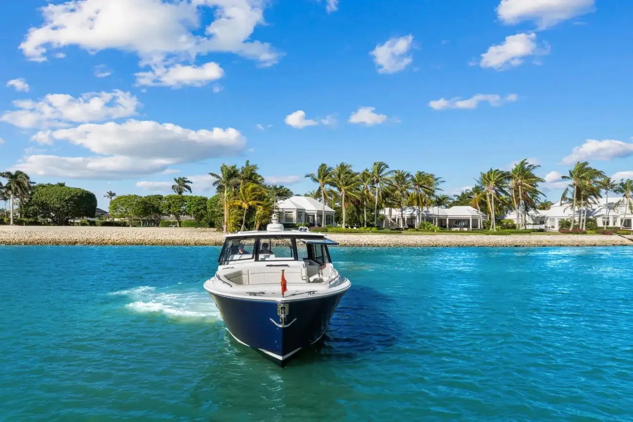 Thumbnail von MJM Yachts 4