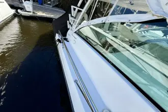 Thumbnail von Boston Whaler 345 Conquest
