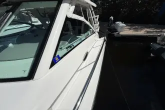 Thumbnail von Boston Whaler 345 Conquest