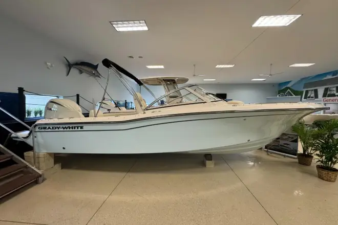 Grady White Freedom 215