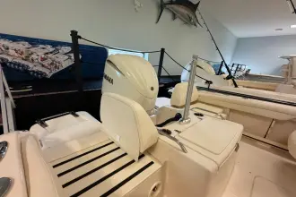 Thumbnail von Grady White Freedom 215