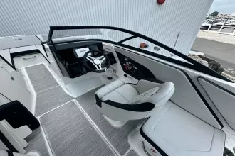 Thumbnail von Sea Ray SPX 210 Outboard
