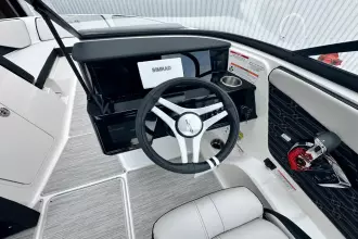 Thumbnail von Sea Ray SPX 210 Outboard