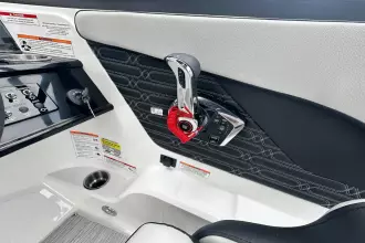 Thumbnail von Sea Ray SPX 210 Outboard