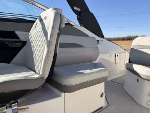 Thumbnail von Sea Ray SLX 260