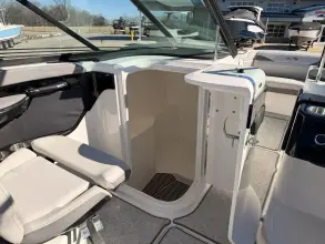 Thumbnail von Sea Ray SLX 260