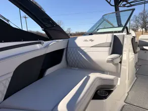 Thumbnail von Sea Ray SLX 260