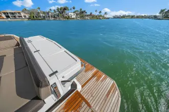 Thumbnail von Galeon 400 FLY