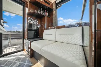 Thumbnail von Galeon 400 FLY