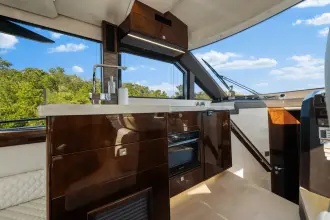 Thumbnail von Galeon 400 FLY