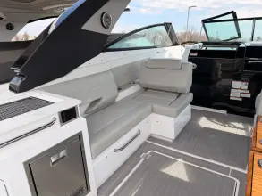 Thumbnail von Cruisers Yachts 34 GLS