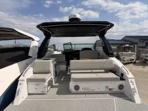 Thumbnail von Cruisers Yachts 34 GLS