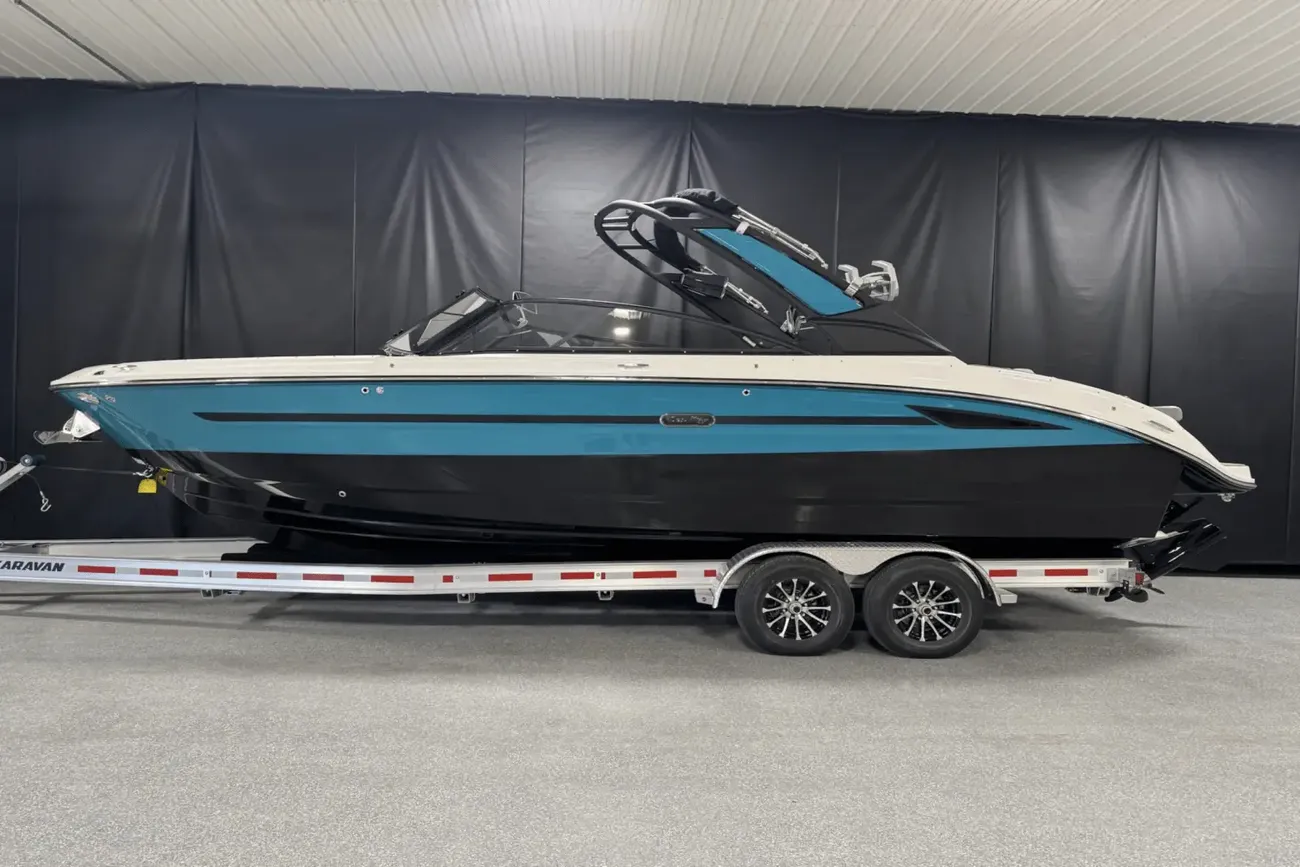 Sea Ray SDX 270 Surf