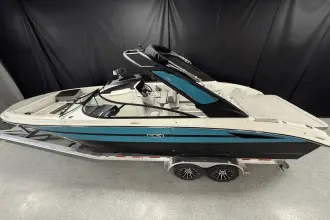 Thumbnail von Sea Ray SDX 270 Surf