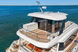 Thumbnail von Aquila 54 Yacht