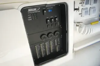 Thumbnail von Boston Whaler 380 Outrage