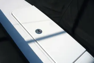 Thumbnail von Boston Whaler 380 Outrage