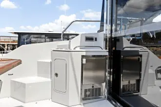 Thumbnail von Cruisers Yachts 42 Cantius