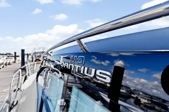 Thumbnail von Cruisers Yachts 42 Cantius