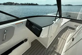 Thumbnail von Sea Ray SDX 270