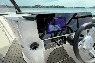 Thumbnail von Sea Ray SDX 270