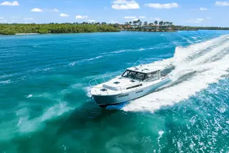 Thumbnail von MJM Yachts 42