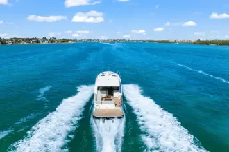 Thumbnail von MJM Yachts 42