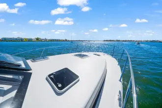 Thumbnail von MJM Yachts 42