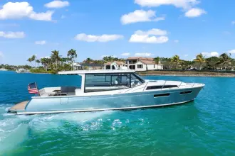 Thumbnail von MJM Yachts 42