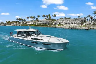 Thumbnail von MJM Yachts 42