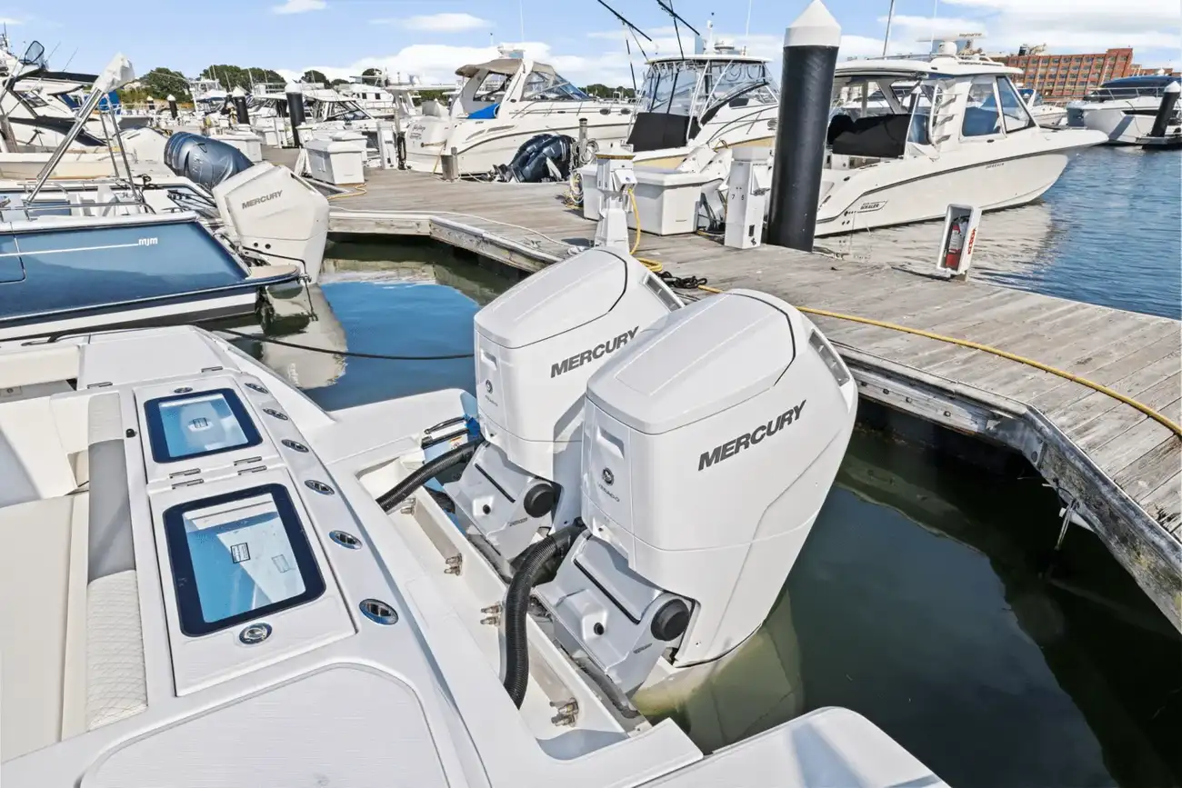 Thumbnail von Bertram 39 CC