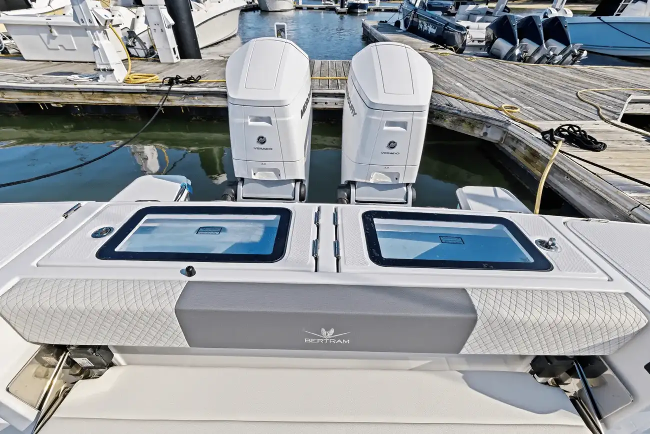 Thumbnail von Bertram 39 CC