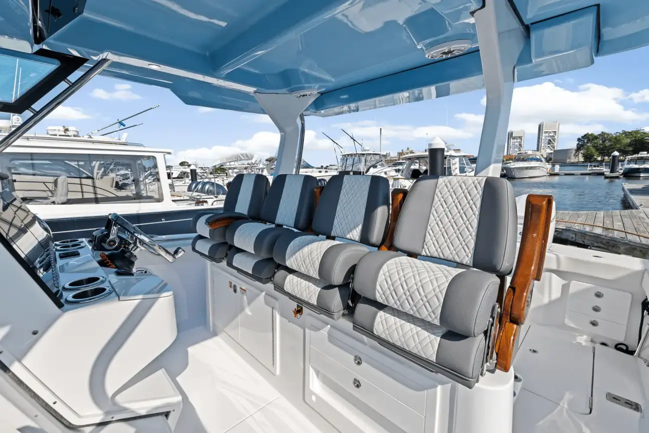 Thumbnail von Bertram 39 CC