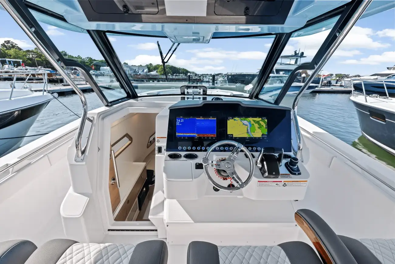 Thumbnail von Bertram 39 CC