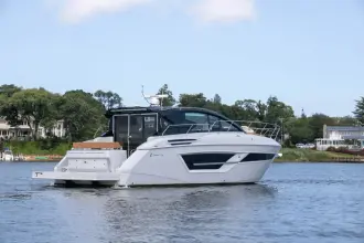 Thumbnail von Cruisers Yachts 46 Cantius