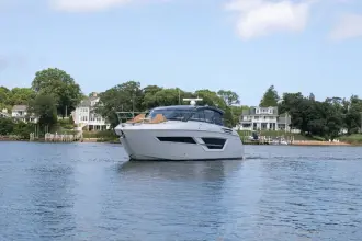 Thumbnail von Cruisers Yachts 46 Cantius