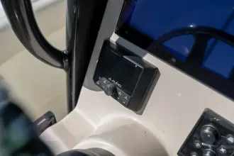 Thumbnail von Boston Whaler 250 Outrage