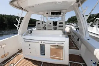 Thumbnail von Boston Whaler 420 Outrage