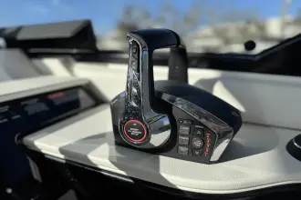 Thumbnail von Sea Ray 370 Sundancer Outboard