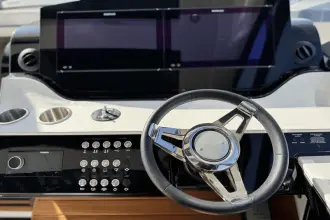 Thumbnail von Sea Ray 370 Sundancer Outboard