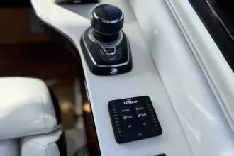 Thumbnail von Sea Ray 370 Sundancer Outboard