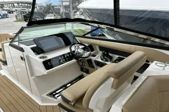 Thumbnail von Sea Ray SLX 310