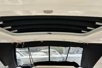 Thumbnail von Sea Ray SLX 310