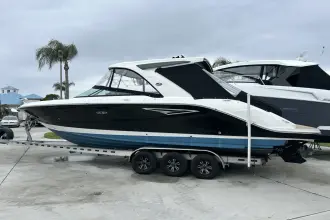 Thumbnail von Sea Ray SLX 310