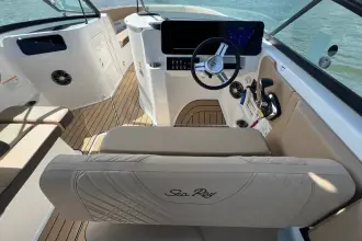 Thumbnail von Sea Ray SDX 250