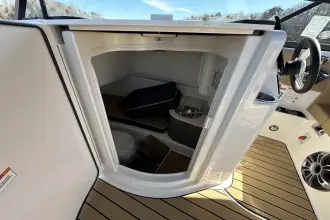 Thumbnail von Sea Ray SDX 270